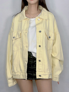 Chaqueta vaquera de mujer 2026: Elegante y moderna con botones, estilo lavado. - Product Image 4
