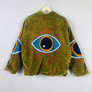 Veste kimono en velours de coton 100% faite à la main |   Design bohème respirant et écologique pour l'hiver avec broderie d'œil - Product Image 2