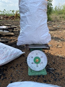 <b>BBQ</b> CHARCOAL 100% HARDWOOD FROM VIETNAM NO SPARK NO SMOKE READY TO EXPORT BIWOOD COMPANY - Product Image 2