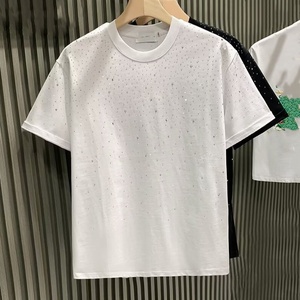 เสื้อยืดแขนสั้นสีดำสำหรับผู้ชาย ลายจุดประดับเพชร คอกลม สไตล์ลำลอง วินเทจ ทรงโอเวอร์ไซส์ ความยาวปกติ ผ้าฝ้าย 100% - Product Image 3