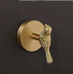 Metal Bird <b>Wall</b> <b>Hook</b> Decorative Gold Animal Coat Hanger Round Metal Towel Peg Luxury Nature Hardware Wholesale - Product Image 1
