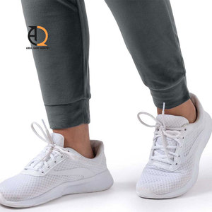 Survêtements unisexes personnalisés pour femmes, survêtement de jogging, survêtement embossé pour femmes - Product Image 5