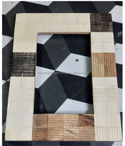 Cadre photo artisanal en os incrusté, décoration intérieure, cadres photo - Product Image 1