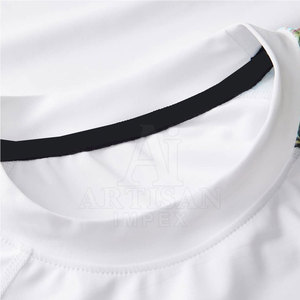 Rashguard MMA de haute qualité, couleurs unies, design personnalisé, impression par sublimation intégrale, vente en gros, rashguards MMA pour hommes - Product Image 4