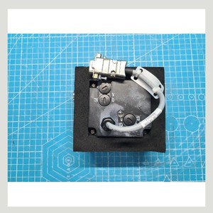 PROTEUS INDUSTRIES Série 9808 – Débitmètre 9808SA10F3P6 – Commutateur de débit de fluide – Équipement semi-conducteur d'occasion – P - Product Image 3