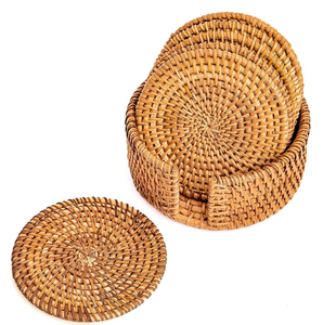 Posavasos de Ratán Resistentes al Calor, Accesorios Decorativos para Mesa con Forma Redonda, Juego de 6 Piezas en Oferta - Product Image 1