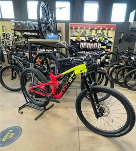 Nuevas Ofertas con Descuento para la TREK.SLASH 9.8 de 2023 en Venta - Product Image 1