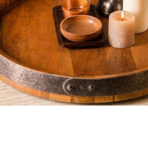 Bandeja Redonda de Madera Natural con Lámina Metálica Rústica, Ideal para Hogar, Hotel y Restaurante, Personalizable OEM/ODM - Product Image 3