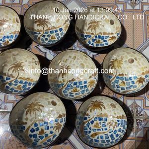 สินค้าขายดี ชามมะพร้าวเปลือกหอยมุก ผลิตในเวียดนาม ดีไซน์เต่าทะเลสวยงามจากเปลือกหอยมุก ภาชนะใส่อาหารออร์แกนิกที่ดีที่สุด - Product Image 2