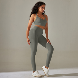 Conjunto Deportivo de Yoga de 2 Piezas para Mujer, Top Deportivo y Pantalones Cortos de Cintura Alta, Sin Costuras, Ligero, de Spandex/Nylon, Secado Rápido, Tallas Grandes - Product Image 2