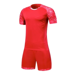 Uniforme de Fútbol Personalizado para Hombre, 220GSM, Poliéster Transpirable, Impresión por Transferencia de Calor, Ropa Deportiva para Equipos de Fútbol OEM - Product Image 2