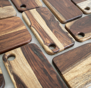 Tabla de cortar de madera clásica de alta calidad para verduras Fabricante directo elegante y duradero - Product Image 1