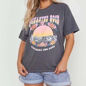 T-shirt pour femme à imprimé floral, coupe ajustée, col en V, style HIGH STREET, manches courtes, jersey en coton et fibre de bambou écologique - Product Image 1