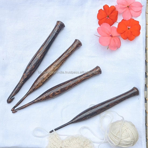 Crochet en bois de bambou lisse, durable, solide et flexible pour la couture, le tissage, le tricot et les projets de loisirs créatifs - Product Image 4