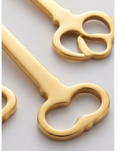 Ensemble de couverts dorés de haute qualité, élégants, en acier inoxydable, accessoires de cuisine et de salle à manger haut de gamme, pour une utilisation sur la table. - Product Image 2