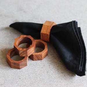 Rond de serviette en bois exclusif idéal pour les amateurs de vaisselle et les amateurs de décoration intérieure - Product Image 3