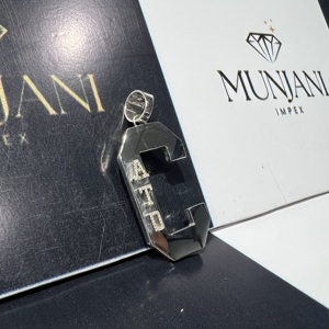 Joyería Fina Estilo HipHop, Colgante de Moissanita con Incrustaciones de Diamantes, Plata 925 Chapada en Oro, Corte D VVS1, Letra C, Certificado IGI, Regalo - Product Image 5