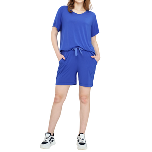 T-shirt et short en coton tricoté 100 % fabriqués en usine, col en V, manches raglan courtes, fente latérale, coupe régulière, pour femme, idéal pour l'été – Vente en gros - Product Image 4