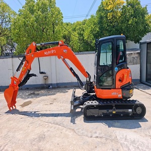 Mini-excavatrice Kubota U55-5 avec godet de terrassement d'une capacité de 0,17 m³, couleur orange, équipement de construction d'occasion - Product Image 3