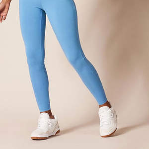 Leggings Deportivos de Alta Calidad con Estampado Digital para Mujer, Fabricantes de Leggings con Estampado Digital Personalizado en Pakistán - Product Image 2