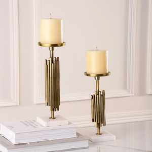 Support de bougie Timeless Glow avec base en marbre, design géométrique moderne pour la décoration de la maison - Product Image 6
