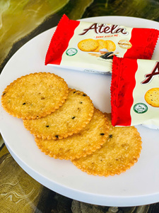 ขนมงาอบกรอบ ATELA Sesame Bliss – ขนมเพื่อสุขภาพระดับพรีเมียมสำหรับตลาดโลก 228 กรัม ผู้ผลิต ODM จากเวียดนาม - Product Image 2