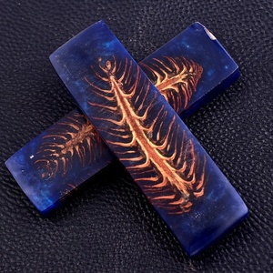 Couteau de qualité supérieure avec lame en acier Damas motif cône de pin et manche en résine époxy, plaquettes de couteau, fournitures OEM pour la fabrication de couteaux, vente en gros, marque privée - Product Image 2