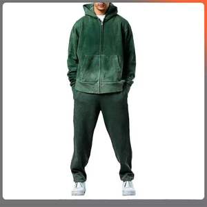 Sudadera con capucha y pantalones de chándal acampanados de estilo urbano para hombre, personalizados OEM con logo, efecto desgastado por el sol, vintage, de peso pesado, de corte holgado y lavado ácido. - Product Image 4