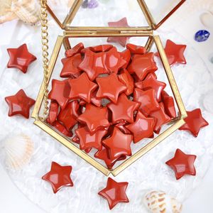Pierres étoiles en jaspe rouge polies et sculptées à la main pour la maison et les créations de bijoux – Gemmes naturelles durables, inspirées du Reiki, thème Amour - Product Image 4