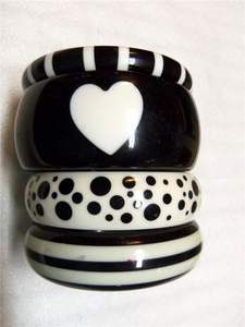 Bijoux en résine au design unique pour femmes, à porter au quotidien, bagues de main larges en acrylique géométrique irrégulier, manchettes de poignet épaisses et colorées - Product Image 2