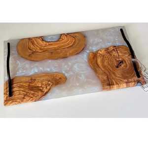 Bandeja para Servir Alimentos de Diseño Moderno con Juntas de Resina y Madera, Duradera, Hecha a Mano, Apta para Lavavajillas, Ecológica, para Bodas y Fiestas - Product Image 1