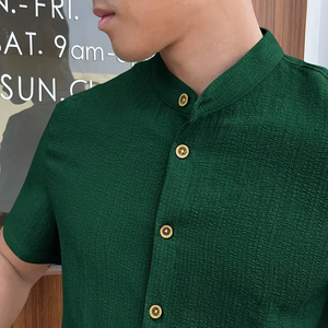 เสื้อเชิ้ตผู้ชายลายแปลกใหม่สำหรับฤดูร้อน น้ำหนัก 240 กรัม เนื้อผ้านุ่ม ยืดหยุ่น แขนสั้น สไตล์ลำลอง ติดกระดุม ทรงโอเวอร์ไซส์ เหมาะสำหรับกิจกรรมกลางแจ้ง ขายดี - Product Image 6