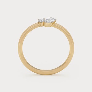 Anillo de compromiso Toi et Moi de dos piedras con diamantes cultivados en laboratorio de corte redondo y en forma de pera de 5.10 quilates en oro amarillo de 14 quilates, joyería fina personalizada al por mayor - Product Image 3