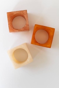 Anneaux de serviette ronds en résine écologiques personnalisés pour la fête des mères, Pâques, mariages, fêtes, restaurants, décoration de table ILAHI's - Product Image 1