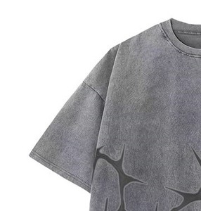 Camiseta Oversize de Algodón Gris con Estampado de Espinas Negras, Cuello Redondo, Manga Corta, Estilo Casual para Hombre - Product Image 2