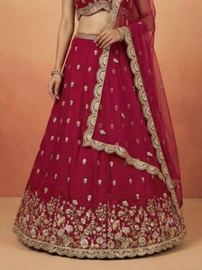 <b>Red</b> Embroidered <b>Lehenga</b> Choli Reversible Women Indian Pakistani Set Wedding Party Diwali Dress - Product Image 3