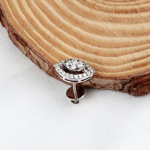 Pendientes de Oro Blanco Sólido de 14K con Diamantes Naturales Redondos y Halo de Marquesa Abierta, Joyería Fina, Memoria Jewels - Product Image 3