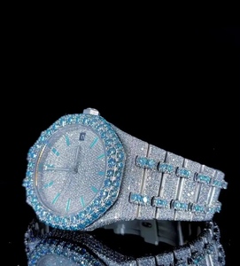 Reloj de Cuarzo con Incrustaciones de Moissanita, Bisel de Acero Inoxidable, Esfera Analógica, Cierre Oculto, Estilo Hip Hop para Hombre - Product Image 4