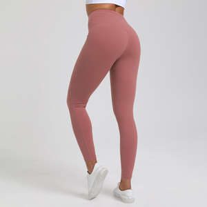 Leggings de sport pour femmes personnalisés de haute qualité, motif uni, écologiques, séchage rapide, longueur intégrale, effet froncé aux fesses, vente en gros - Product Image 3