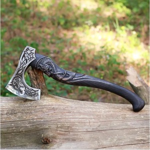Hache de survie Fenrir Wolf forgée à la main avec manche en bois et lame en acier, 4 pouces de tranchant - Product Image 2