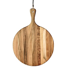 Tabla de cortar de madera con orificio para colgar en la pared, de la marca blossom craft india, muy vendida. - Product Image 3