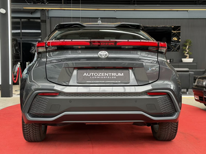 Toyota C-HR Hybride FWD Business Edition SUV, Voiture Hybride d'Occasion, Automatique, Conduite à Gauche, Économique en Carburant, Véhicule Familial - Product Image 6
