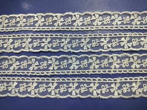 ลูกไม้ไนลอน/ออร์แกนซ่าสีขาวแบบตัดขอบลายดอกไม้ปัก (แบบแคบ)  ลูกไม้เย็บติดแบบโปร่งใส  เป็นที่ต้องการมากที่สุด - Product Image 2