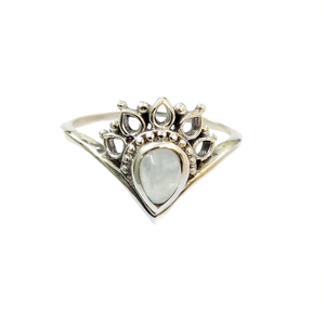 แหวนมูนสโตน น้ำหนัก 3.1 กรัม - Product Image 2