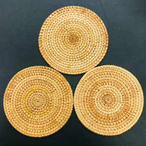 แผ่นรองแก้วลายดอกไม้หวายธรรมชาติ ทำมือ รูปทรงกลม เป็นมิตรกับสิ่งแวดล้อม ของตกแต่งโต๊ะ ผลิตในเวียดนาม - Product Image 5