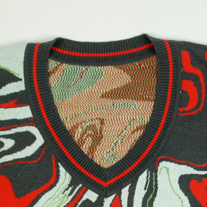 Chaleco de Punto sin Mangas para Hombre, Cuello en V, Diseño Geométrico, Estilo Casual para Otoño, Corte Regular, Diseño en Rojo, Negro y Verde - Product Image 3