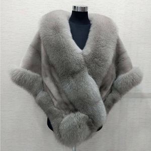 Poncho châle de luxe pour femme 100 % laine, sans manches, chaud, respirant, pull décontracté, couleur unie avec bordure en fourrure, vêtement d'extérieur pour l'hiver - Product Image 6
