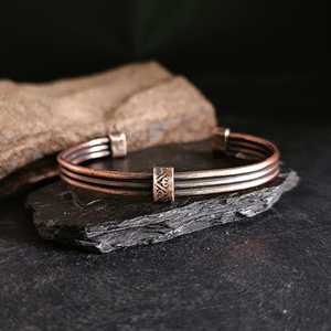 Bracelet manchette artisanal en cuivre pur à 3 fils, en métal massif, filigrane, bijou de guérison antique pour hommes et femmes, OEM - Product Image 1