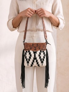 Bolso de Hombro Vintage con Flecos Florales, Patrón Azteca, Bolso Bandolera de Cuero Genuino para Mujer, para Viajes y Uso Diario - Product Image 3