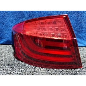 Conjunto de Luz Trasera Izquierda para BMW Serie 5 F07, F10, F11 2009-2013, Usado, OEM 17346201 - Product Image 3